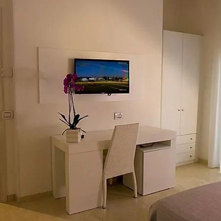 Hotel Scialara 3*