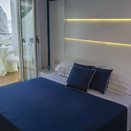 Ξενοδοχείο Scialara 3*